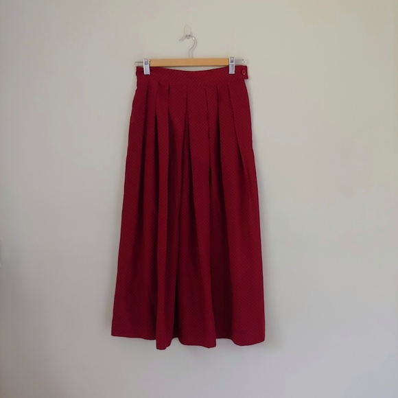 Alfred Sung Sport Silk Pleated Skirt Red Polka Dot Vintage Size 6 - Picture 5 of 15